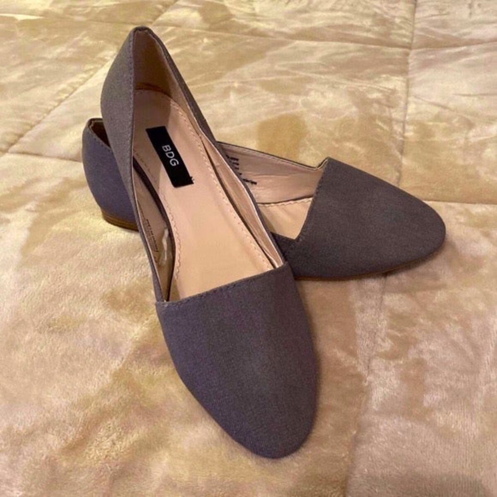 BDG flat shoes